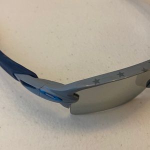 Oakley Flak 2.0, Grey Frame & Charcoal Grey Stars and Blue Logo/Sleeves